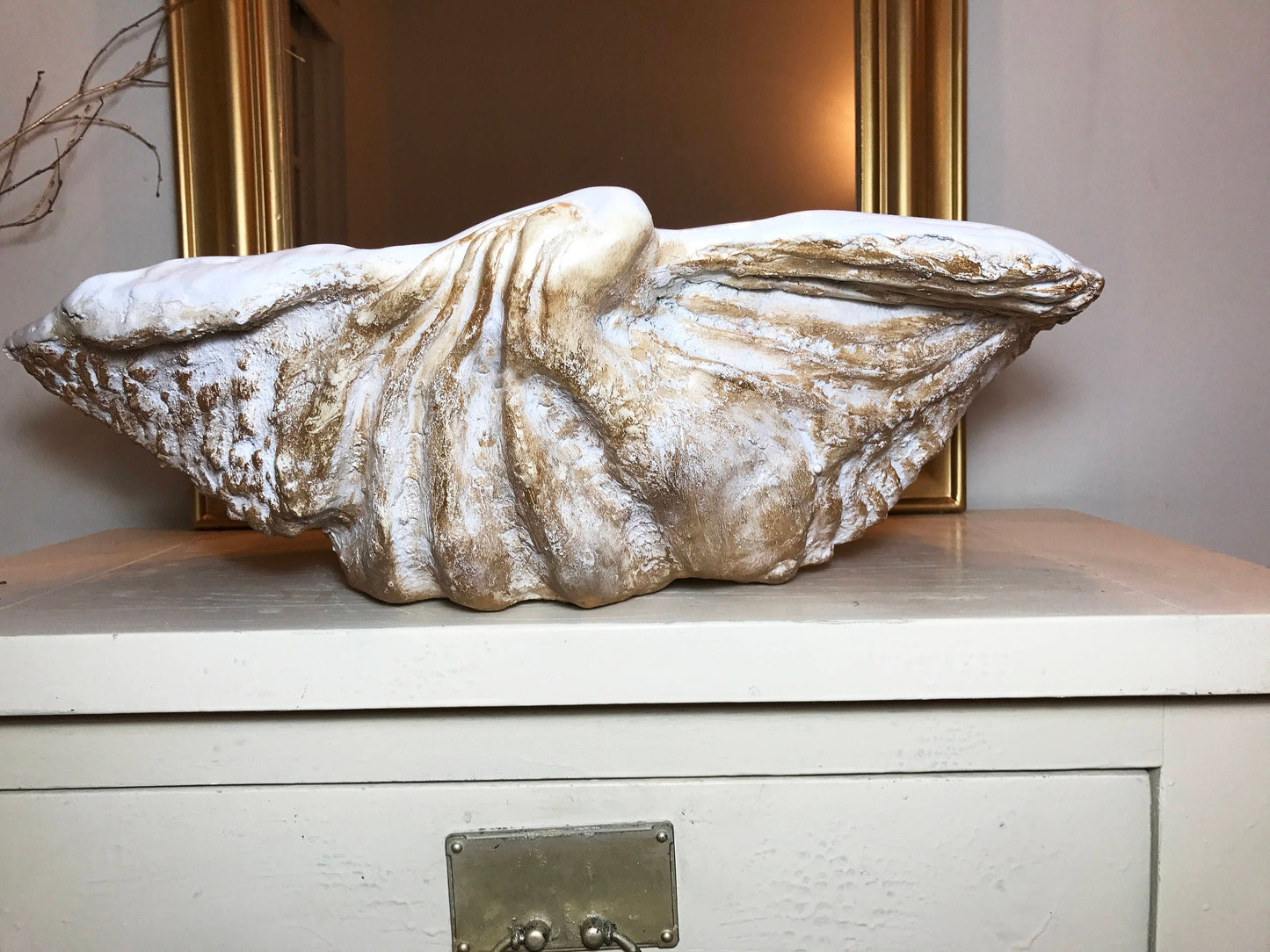 Small Clam Shell Sink in Bronze Fleck