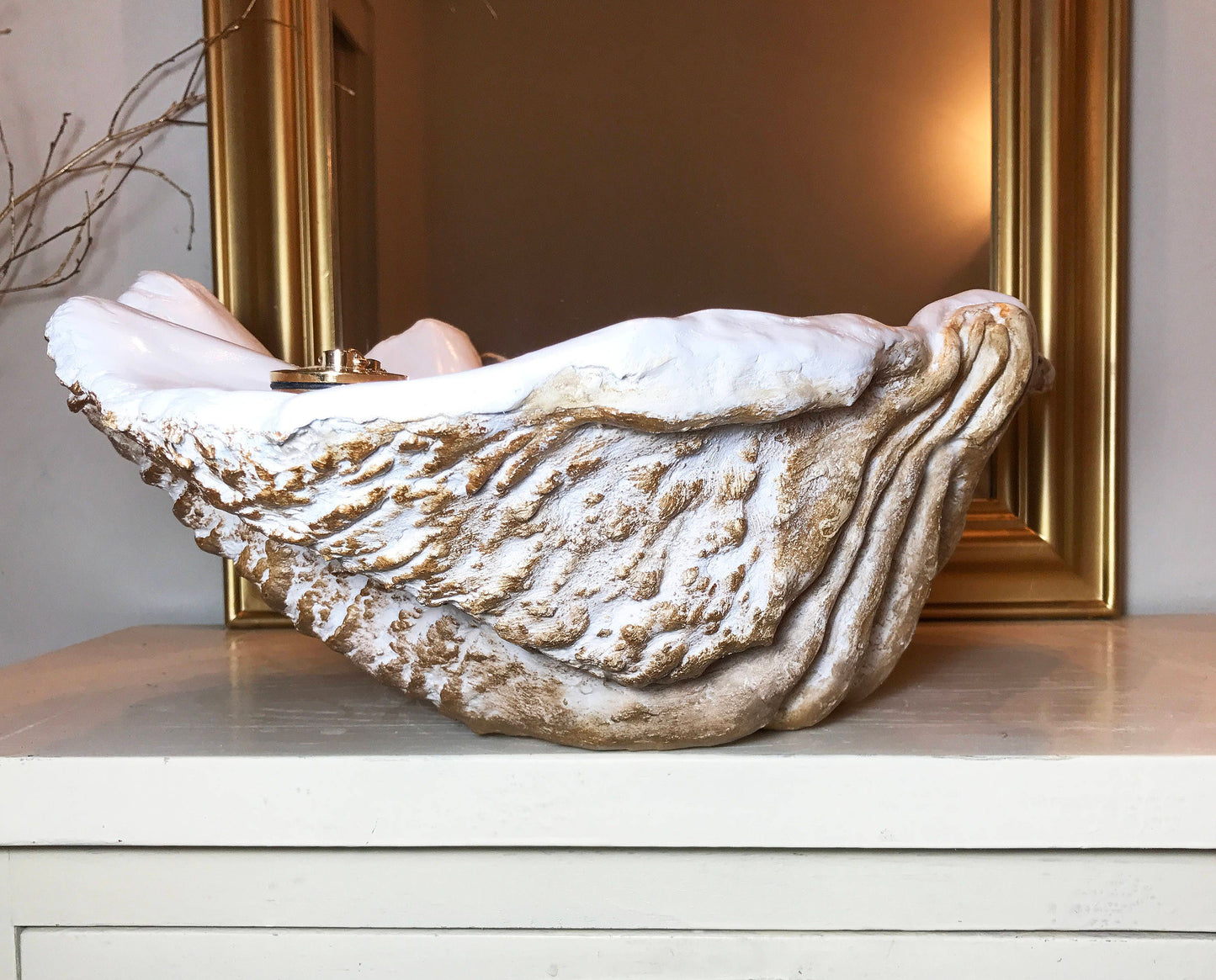 Small Clam Shell Sink in Bronze Fleck