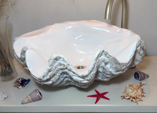 Medium Clam Shell Sink in Bronze Fleck